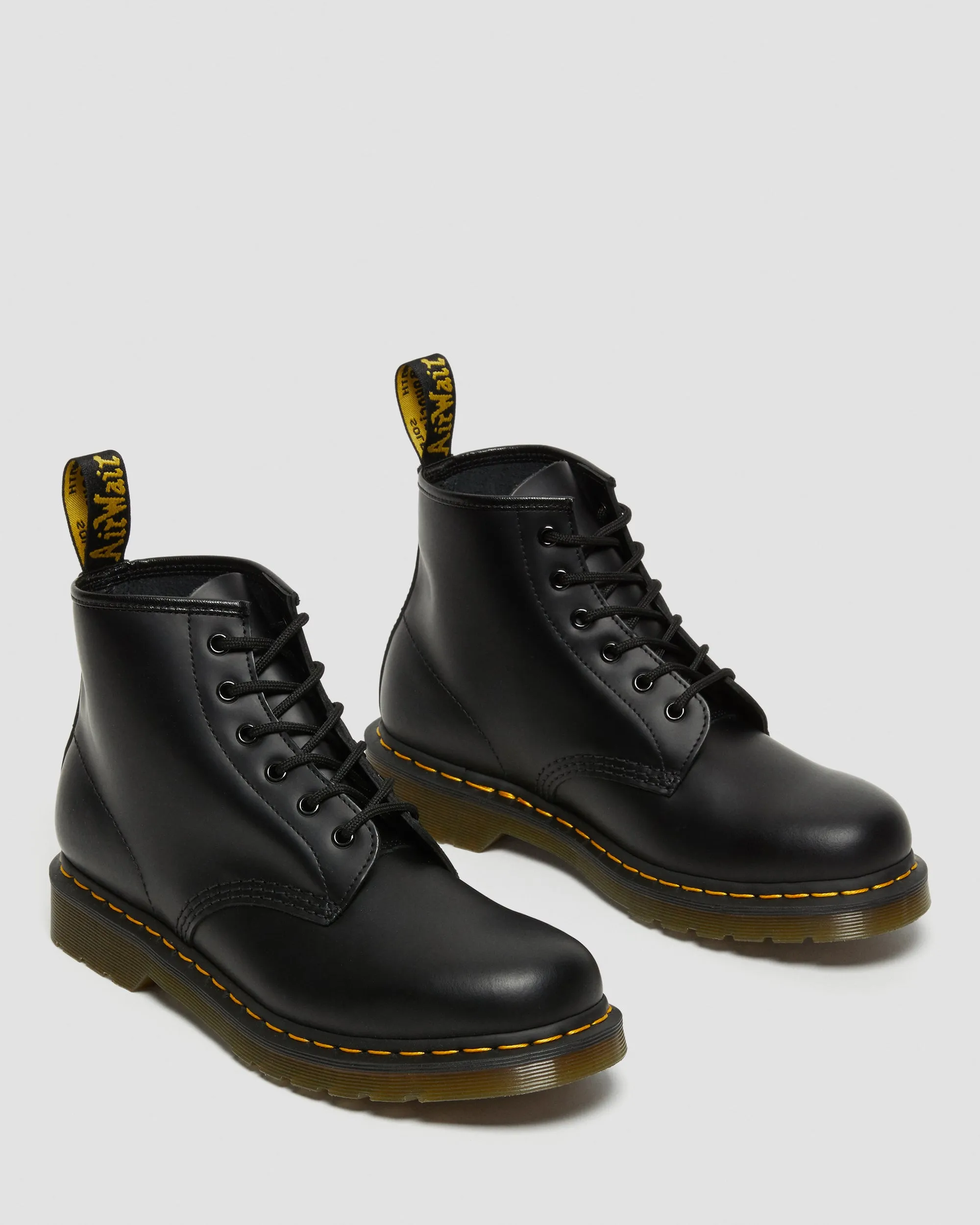 101 Yellow Stitch Smooth Leather Ankle Boots