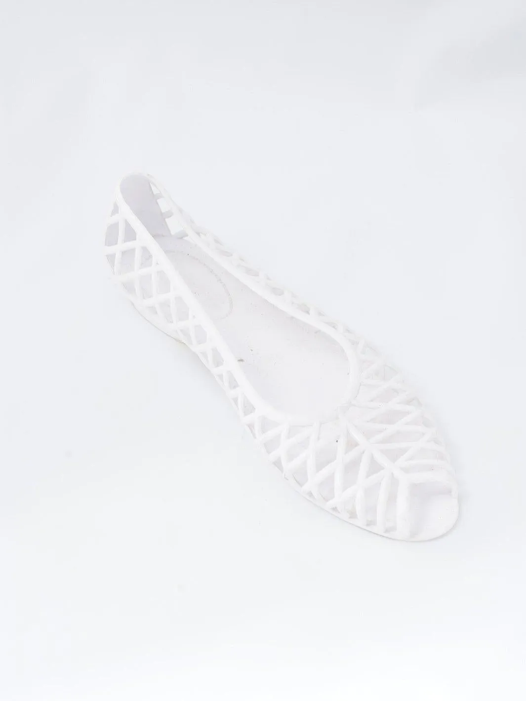 2010 American Apparel white open toe rubber ballet flats