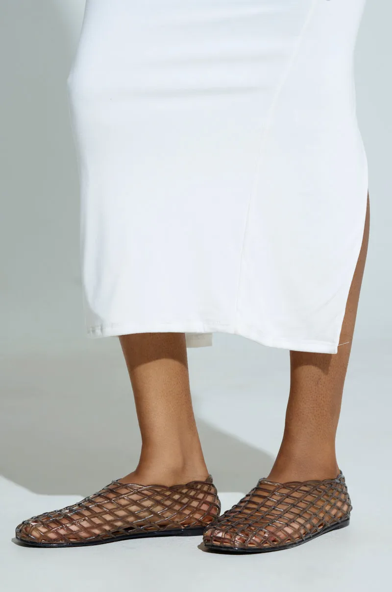 AKIRA LINUS BLACK FLAT