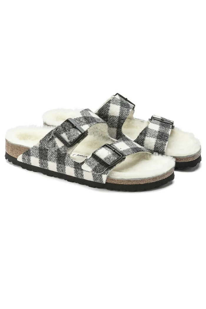 Arizona Rivet Narrow Width in Plaid White