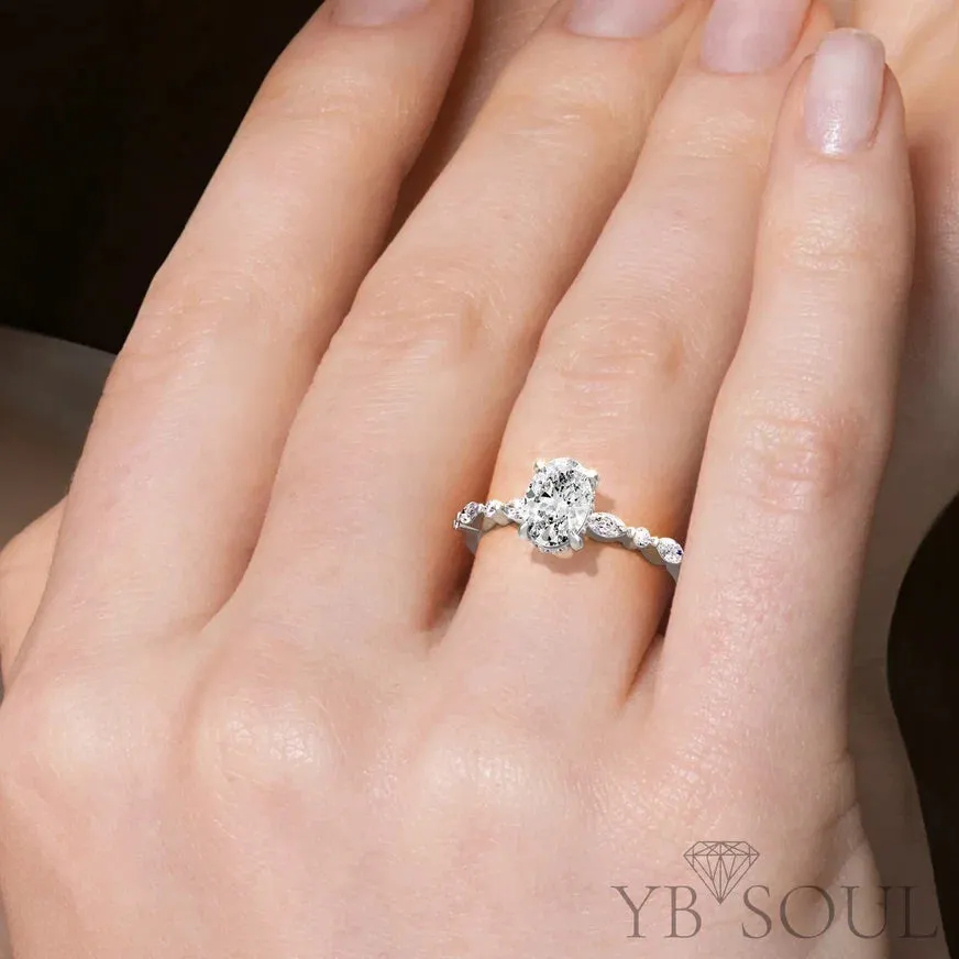 Ava Ring