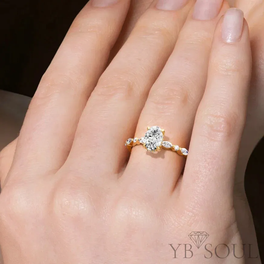 Ava Ring