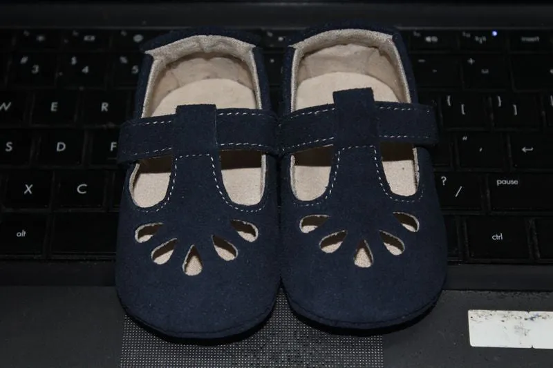 Baby shoes Cow Leather Baby Moccasins Soft Soled Baby Boy Shoes Girl born Infant Baby Shoes First Walkers