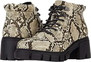 Dirty Laundry by Chinese Laundry Women's NO Doubt Fashion Boot, Cream/Black, 7.5