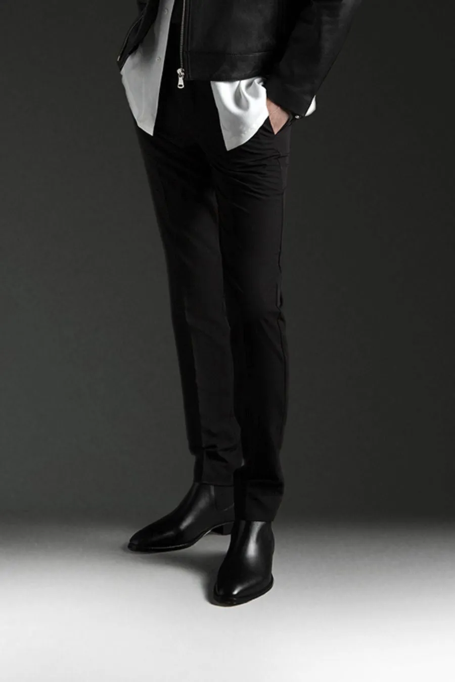 Fray 30mm Chelsea Boots In Smooth Black Leather