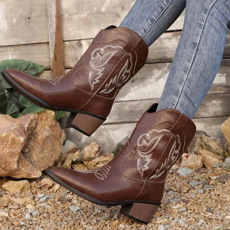 Helga | Classic Cowboy Boots