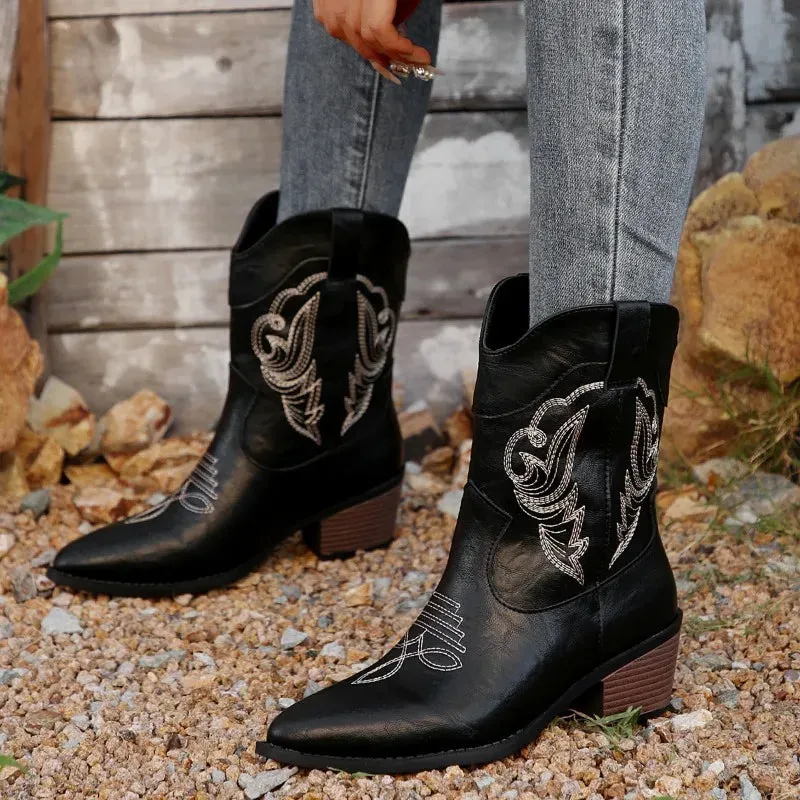 Helga | Classic Cowboy Boots