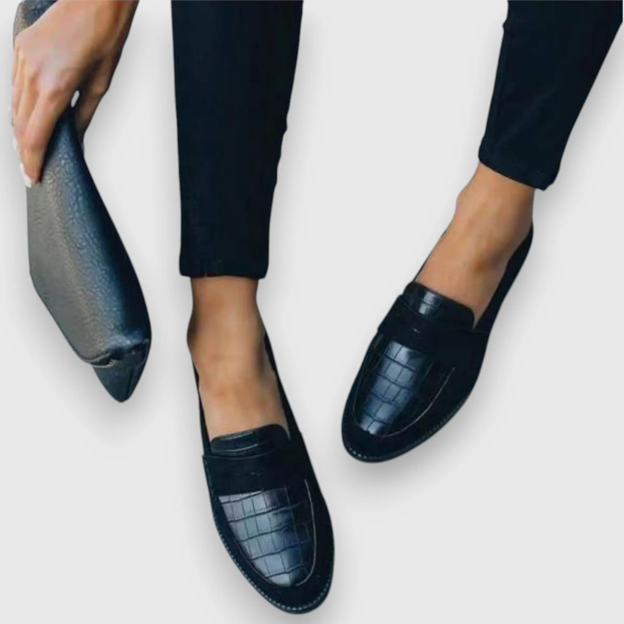 Liny – Stylish Moccasin Slippers