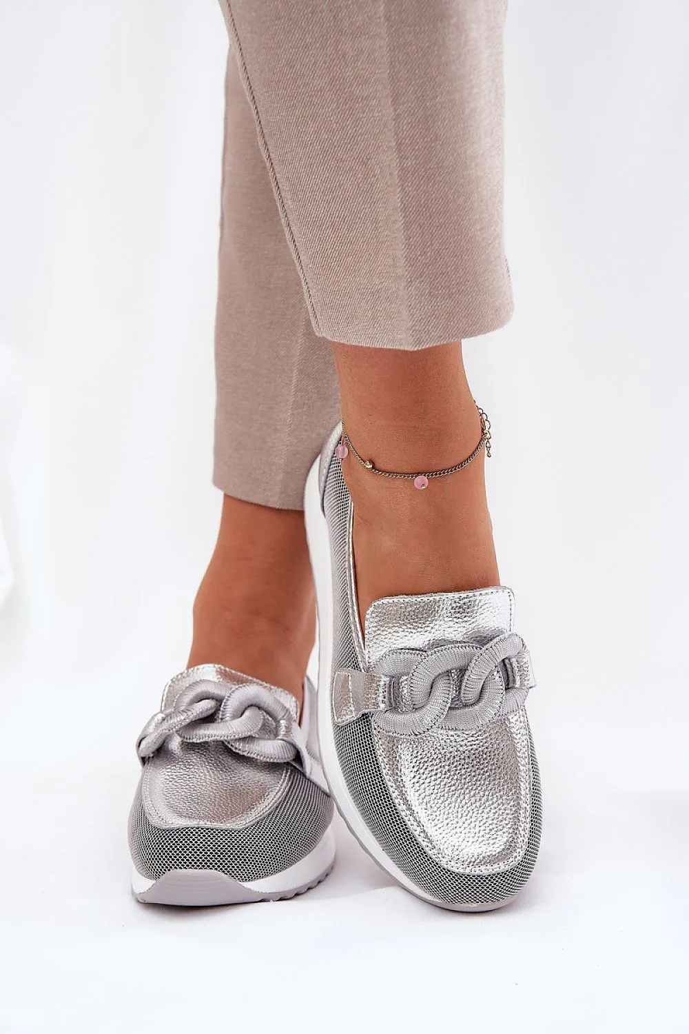 Mocassin Step in style