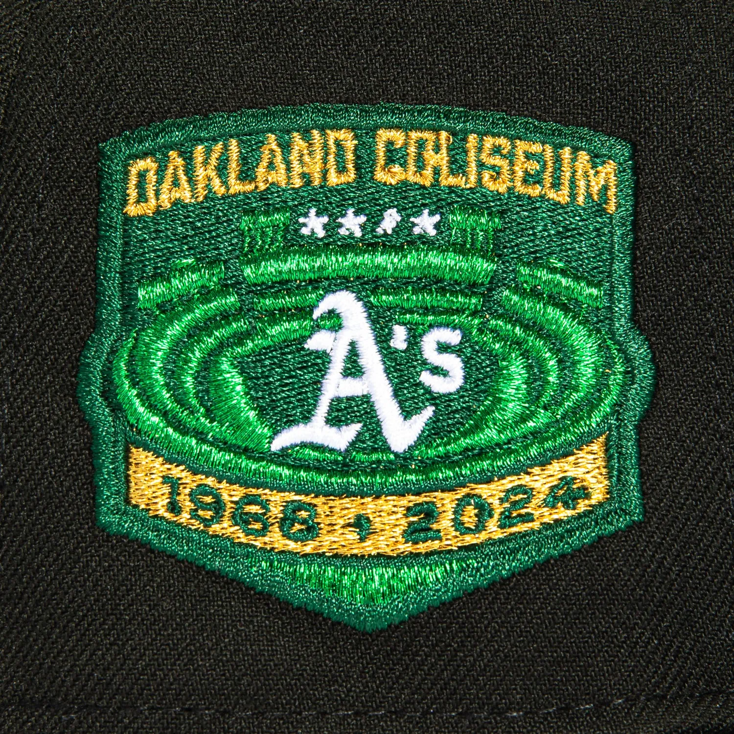 New Era 59Fifty Oakland Athletics Oakland Coliseum Final Season Patch Word Hat - Black, Kelly, Metallic Gold