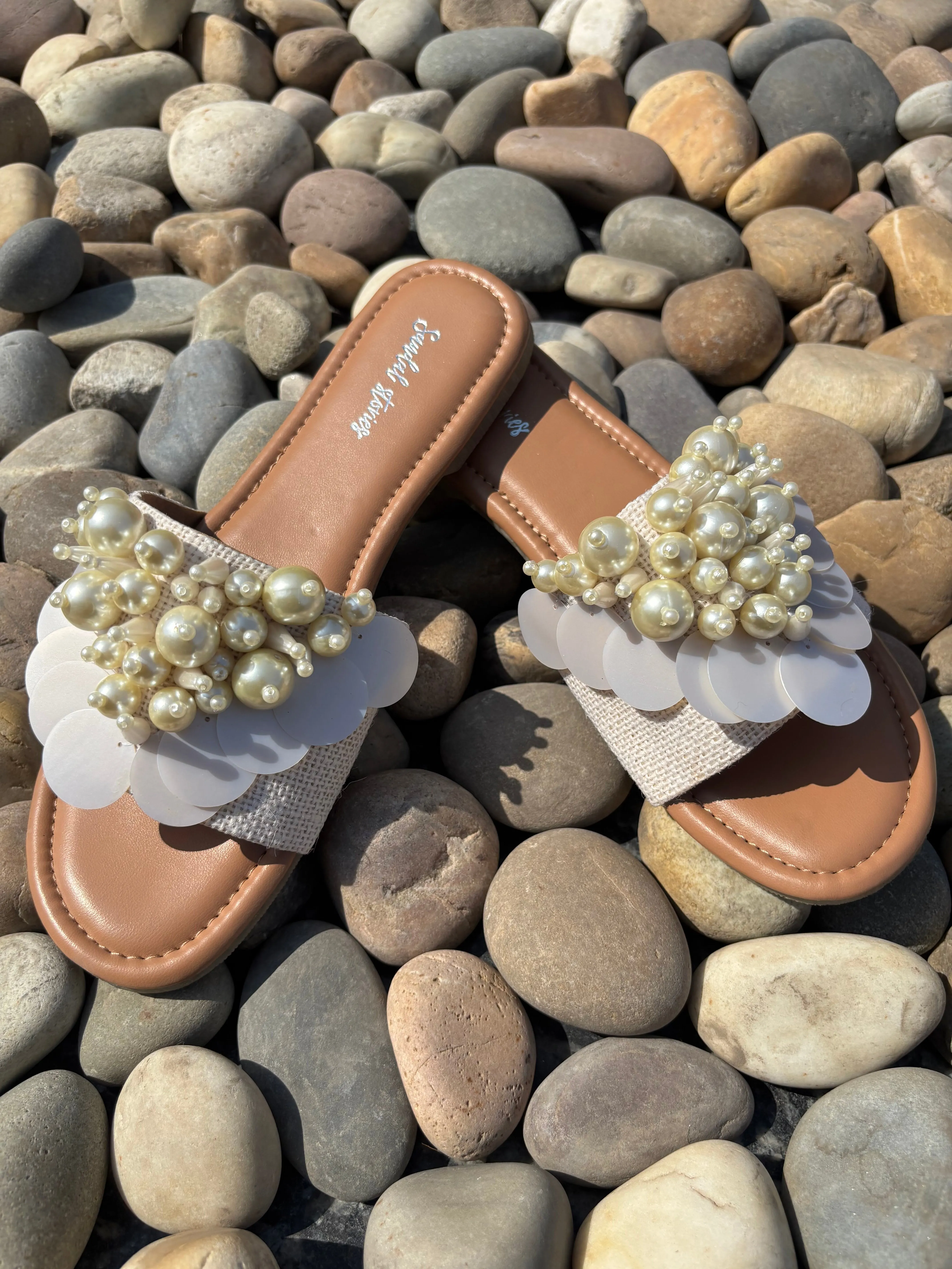 Pearl Mirage Flats