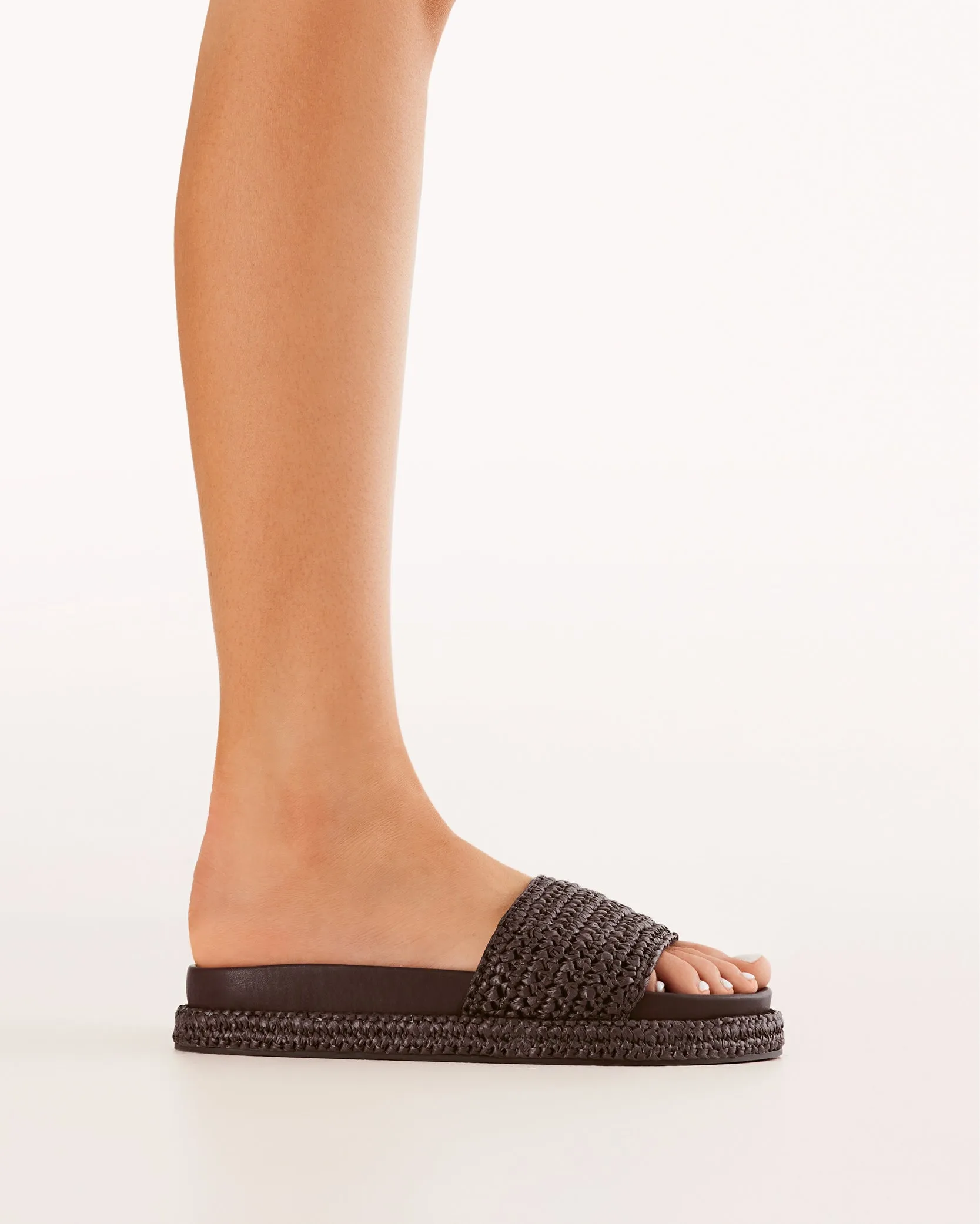 Quartilla Sandals - Chocolate Raffia