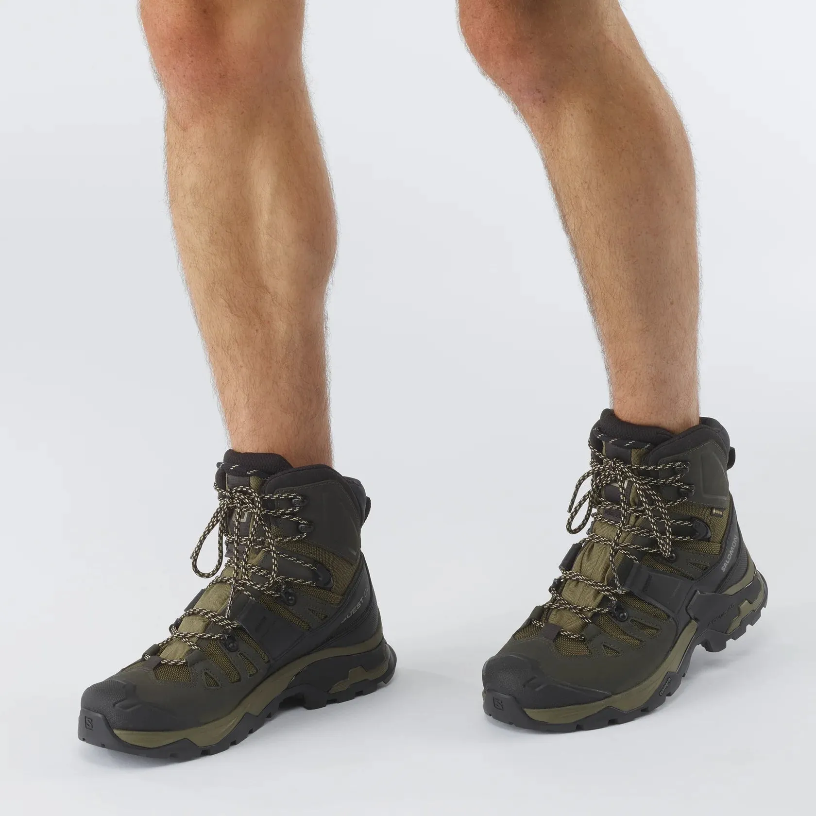 Salomon Mens Quest 4 GTX Hiking Boots