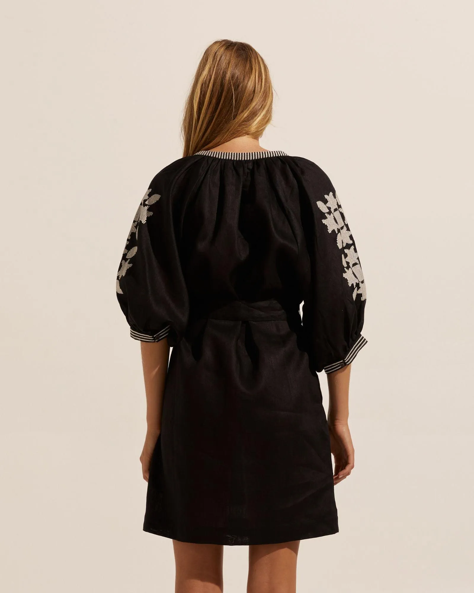 Season Dress - Black