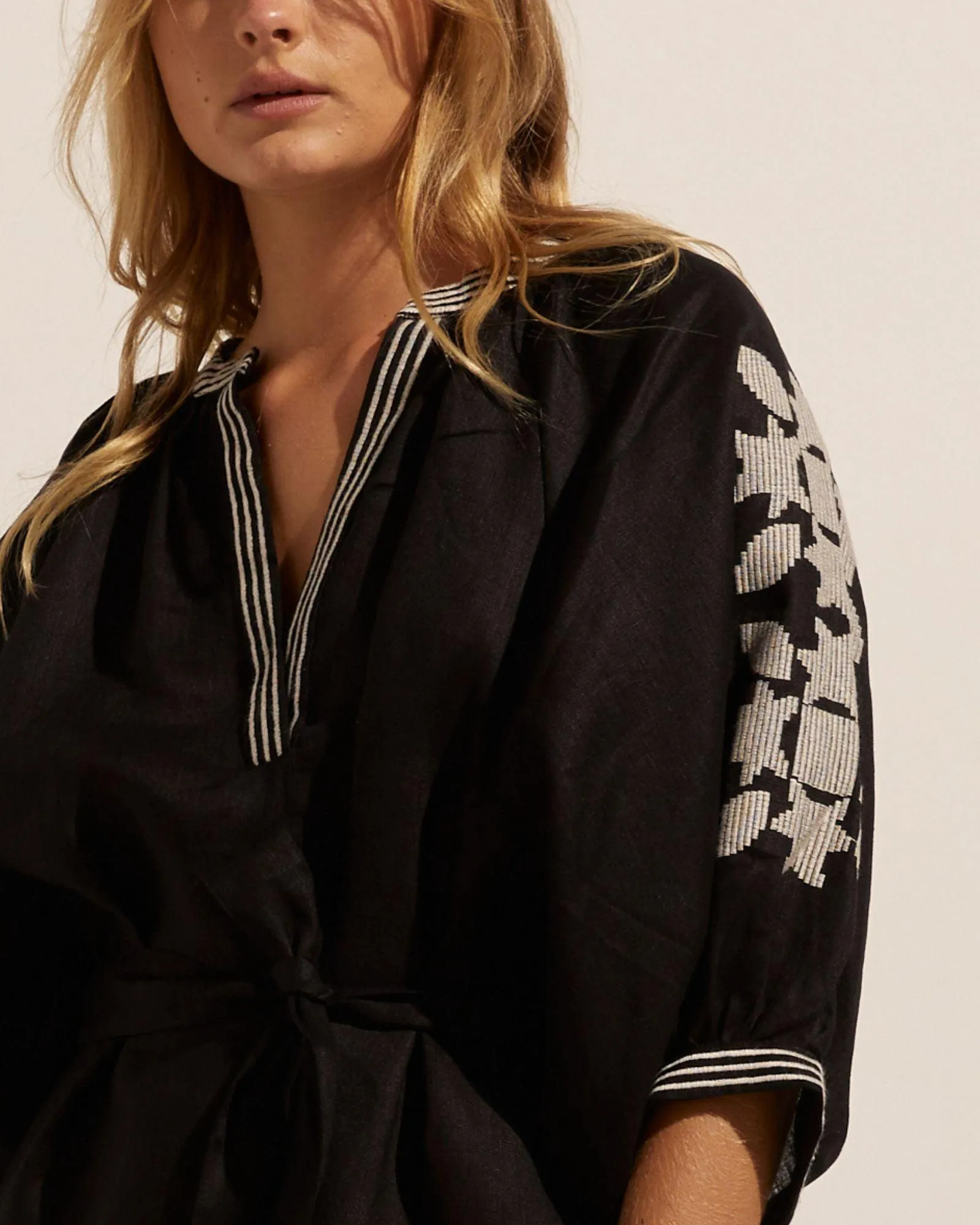 Season Dress - Black
