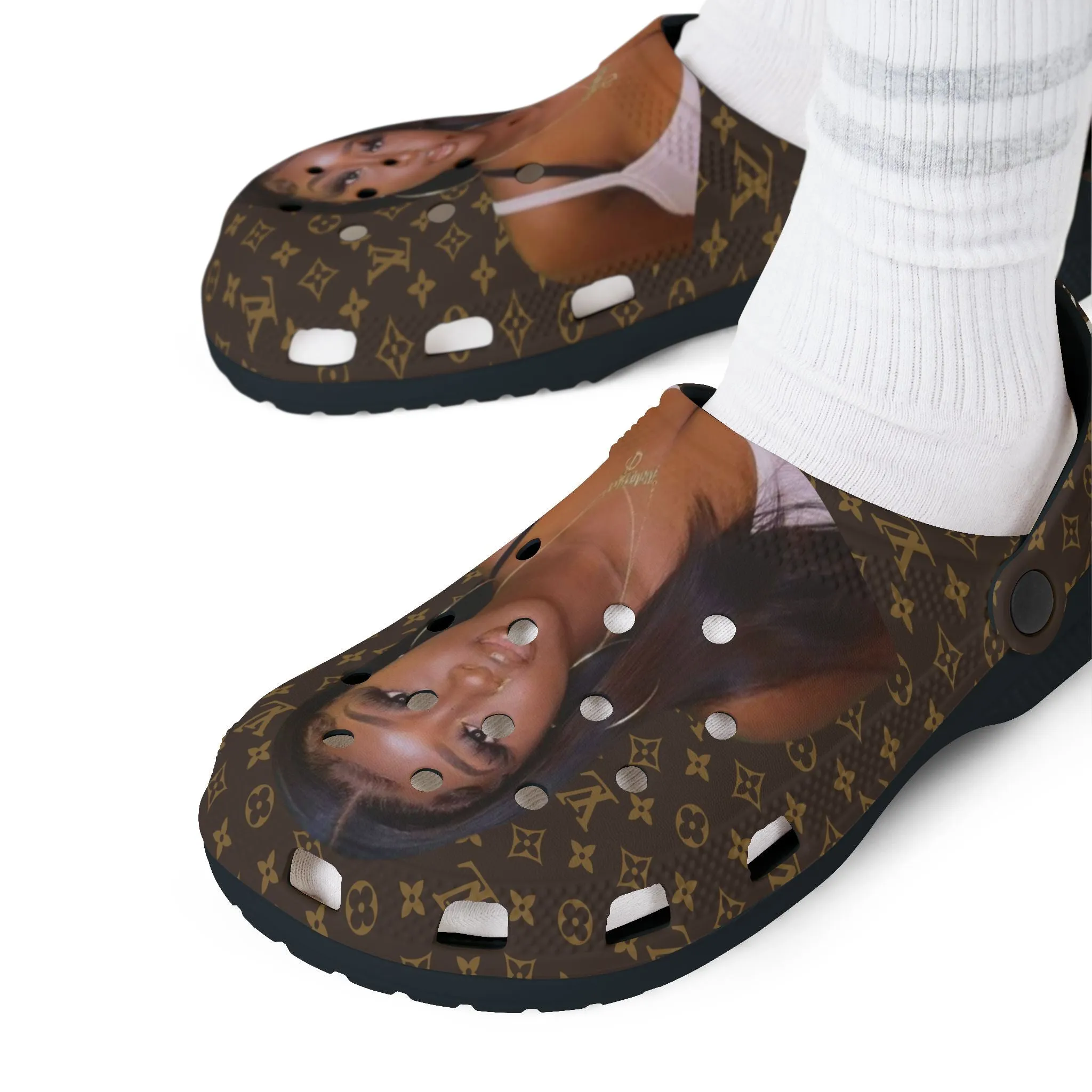 Stylish EVA Foam Rubber Clogs with Fashionable Design - Perfect for Casual Wear and Holidays