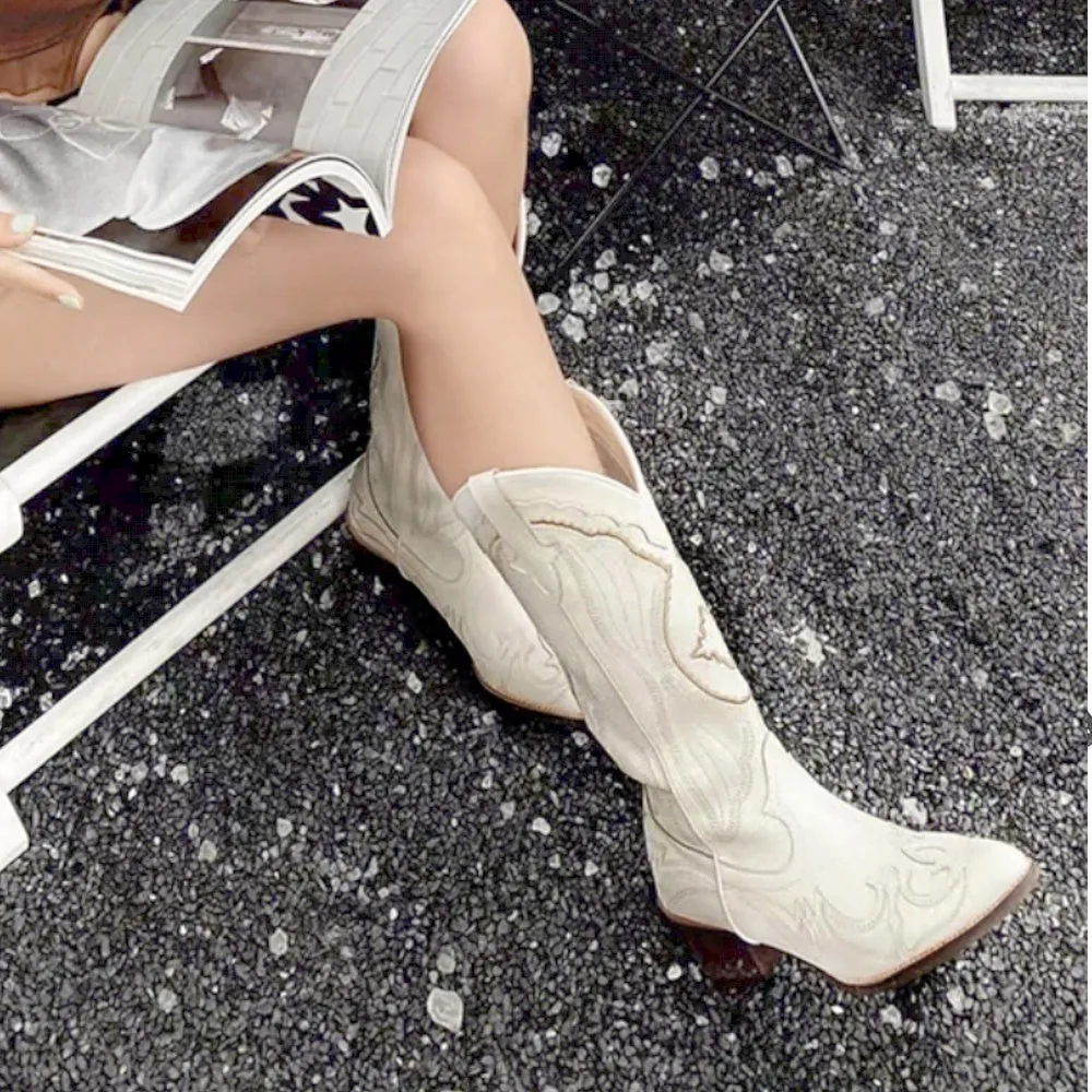 White Ethnic Style Pointed Toe Knight Boots for Women