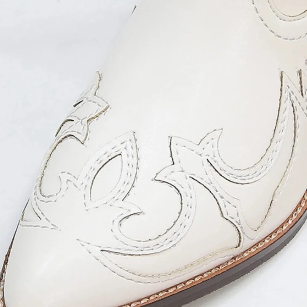 White Ethnic Style Pointed Toe Knight Boots for Women