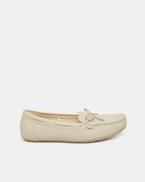 Women Beige Moccasin With Bow Trim