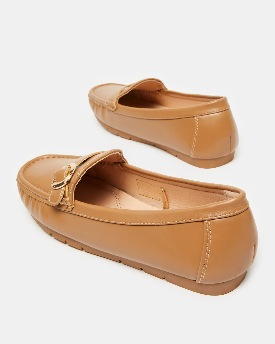 Women Beige Moccasin With Buckle Trim