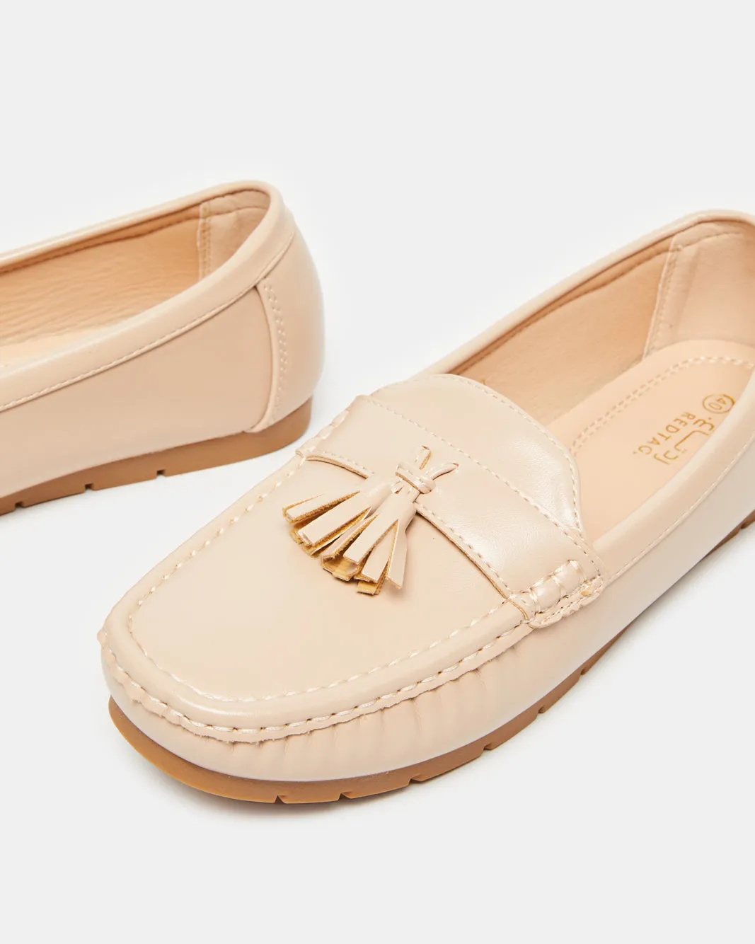 Women Pink Moccasin With Tussle Upper